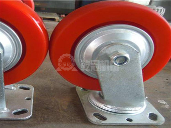 聚氨酯輪和尼龍輪哪個(gè)好？二者的區(qū)別特點(diǎn)及應(yīng)用